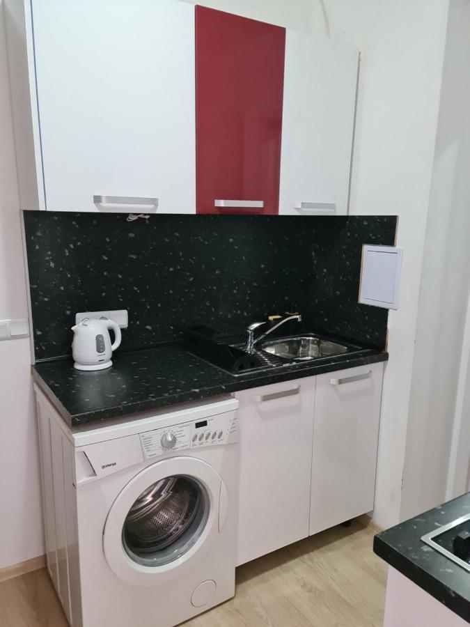 Ferienwohnung Rose Studio Burgas City Exterior foto
